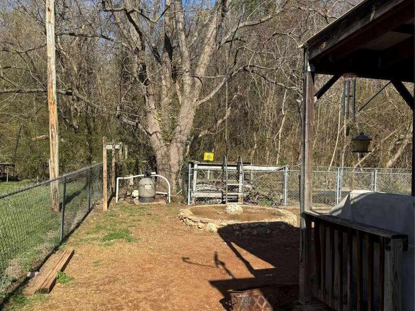 303 Ellenwood Drive, Albemarle, NC 28001.  MLS# CAR4230405, YatesRealty ID 5916. 