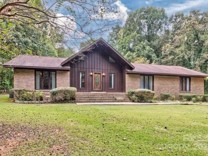3966 Red Doc Road, Lancaster, SC 29720.  MLS# CAR4310020, YatesRealty ID 5917. 