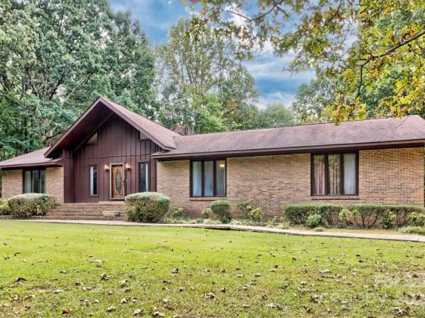 3966 Red Doc Road, Lancaster, SC 29720.  MLS# CAR4310020, YatesRealty ID 5917. 