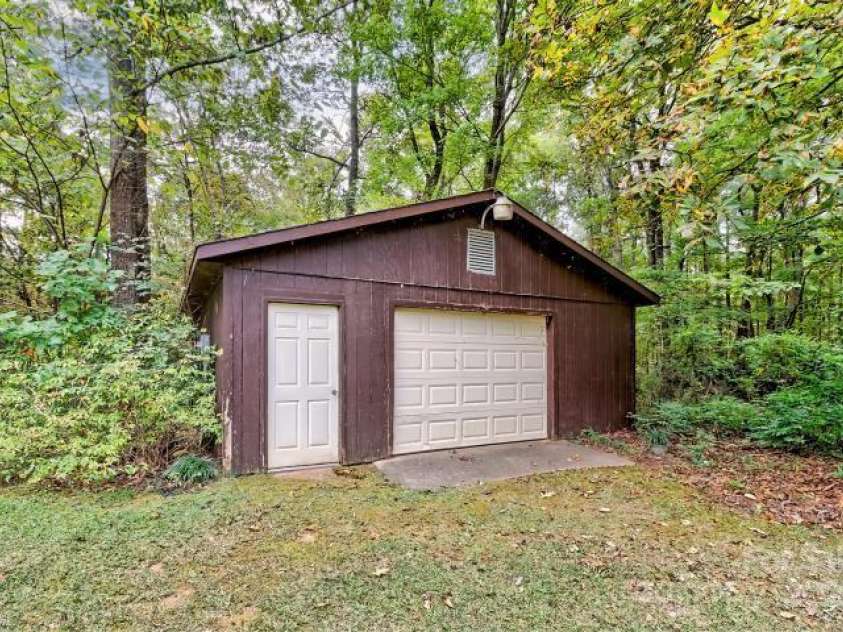 3966 Red Doc Road, Lancaster, SC 29720.  MLS# CAR4310020, YatesRealty ID 5917. 