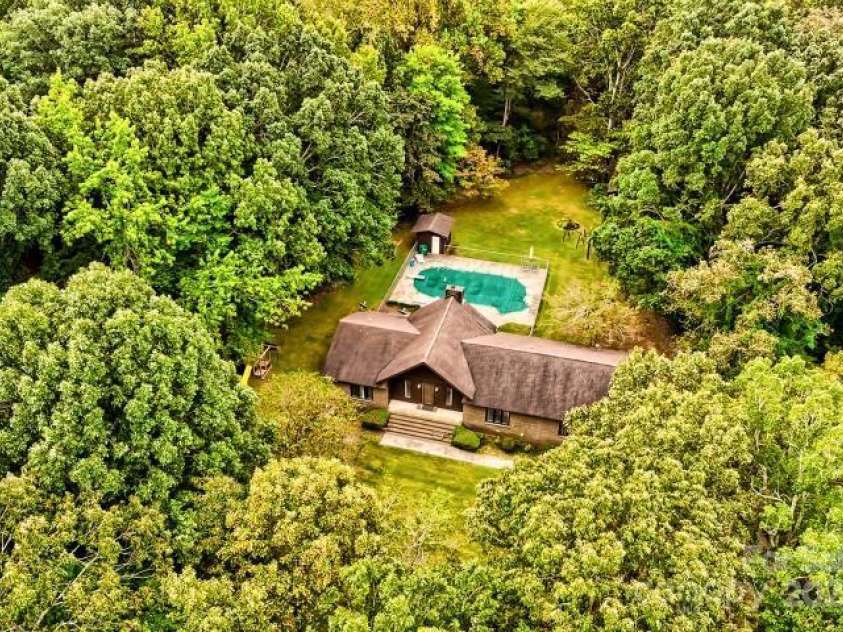 3966 Red Doc Road, Lancaster, SC 29720.  MLS# CAR4310020, YatesRealty ID 5917. 