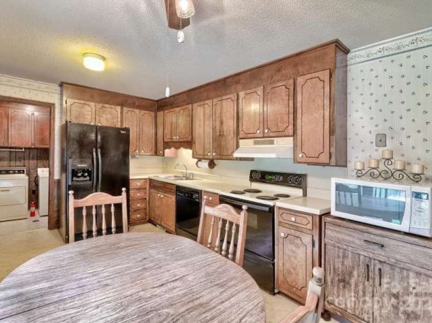 3966 Red Doc Road, Lancaster, SC 29720.  MLS# CAR4310020, YatesRealty ID 5917. 