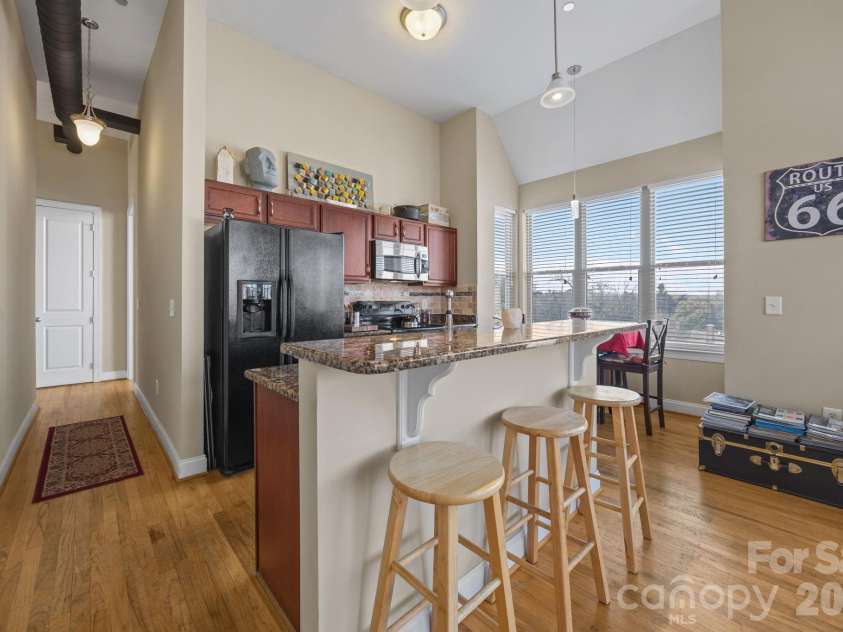 139 Lee Street, Salisbury, NC 28144.  MLS# CAR4357145, YatesRealty ID 5919. Great kitchen for streamline entertaining