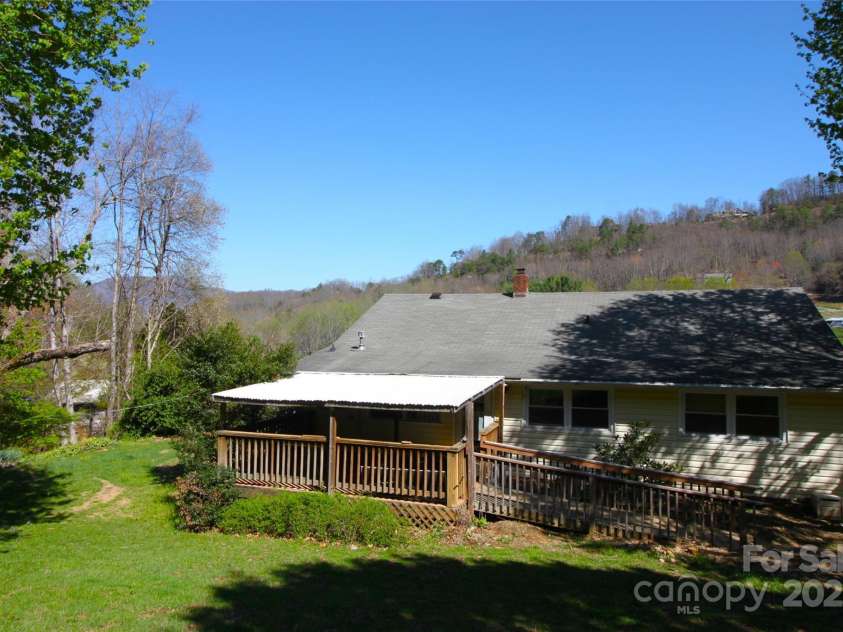 1484 Camp Branch Road, Waynesville, NC 28786.  MLS# CAR4244377, YatesRealty ID 5919. 