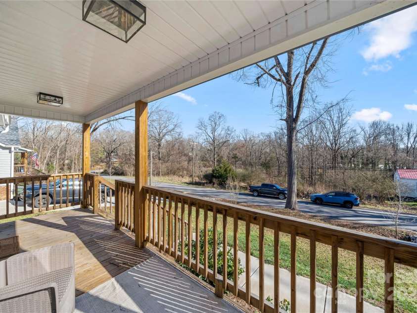 131 Lowry Row, York, SC 29745.  MLS# CAR4318743, YatesRealty ID 592. 