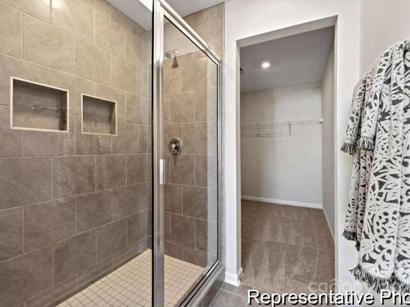 2101 Morgan Hills Drive, Albemarle, NC 28001.  MLS# CAR4218373, YatesRealty ID 592. 