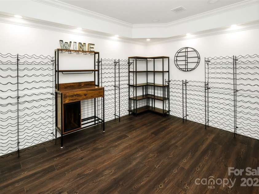 50 Turkey Trot Lane, Burnsville, NC 28714.  MLS# CAR4330454, YatesRealty ID 592. 