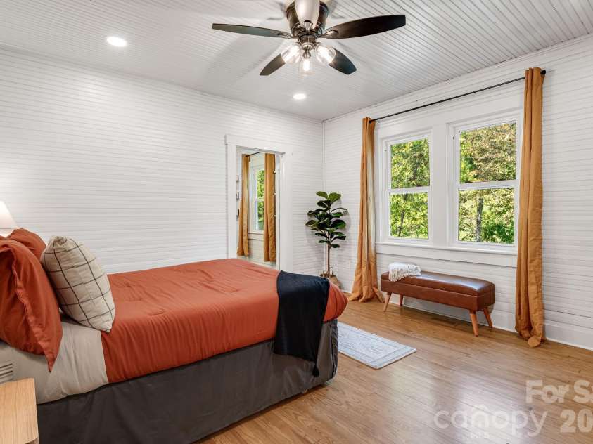 356 Joe Payne Road, Marshall, NC 28753.  MLS# CAR4305814, YatesRealty ID 5920. 
