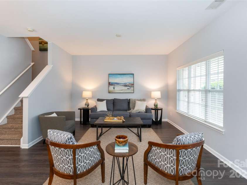 3138 Golden Dale Lane, Charlotte, NC 28262.  MLS# CAR4242587, YatesRealty ID 5921. 