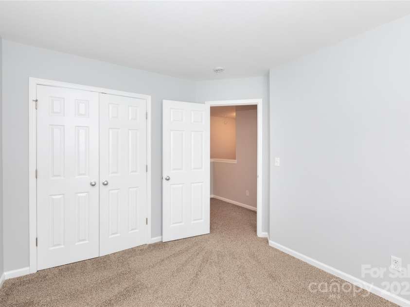 3138 Golden Dale Lane, Charlotte, NC 28262.  MLS# CAR4242587, YatesRealty ID 5921. 