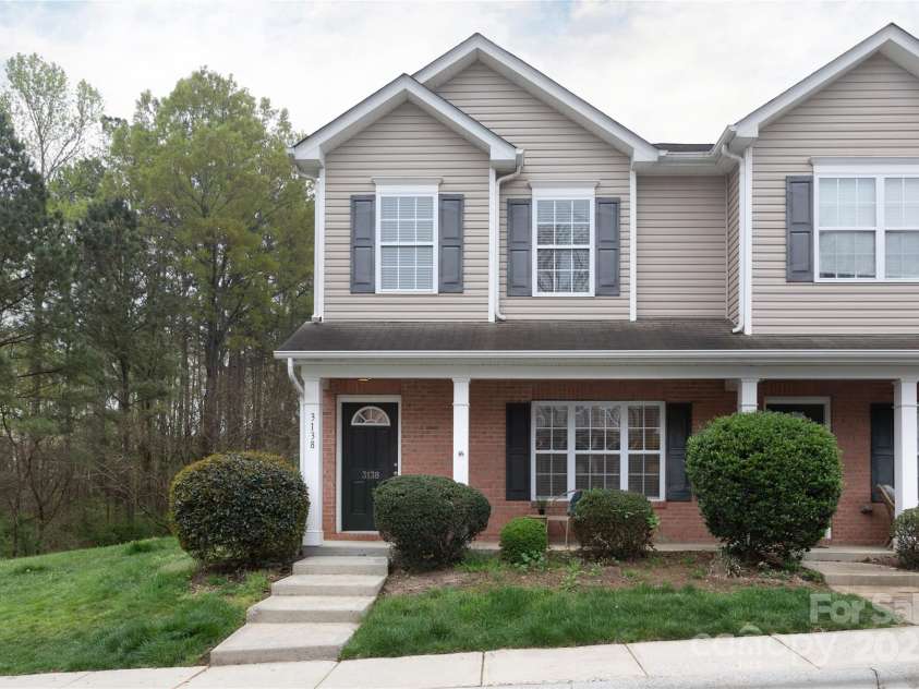 3138 Golden Dale Lane, Charlotte, NC 28262.  MLS# CAR4242587, YatesRealty ID 5921. 