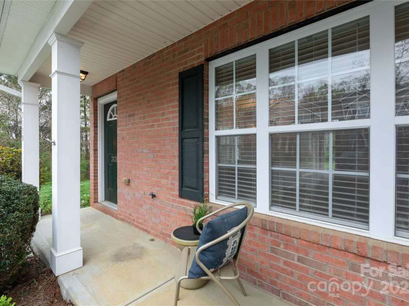 3138 Golden Dale Lane, Charlotte, NC 28262.  MLS# CAR4242587, YatesRealty ID 5921. 
