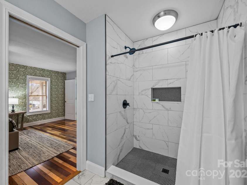 540 Toot Hollow Road, Bryson City, NC 28713.  MLS# CAR4324670, YatesRealty ID 5921. 