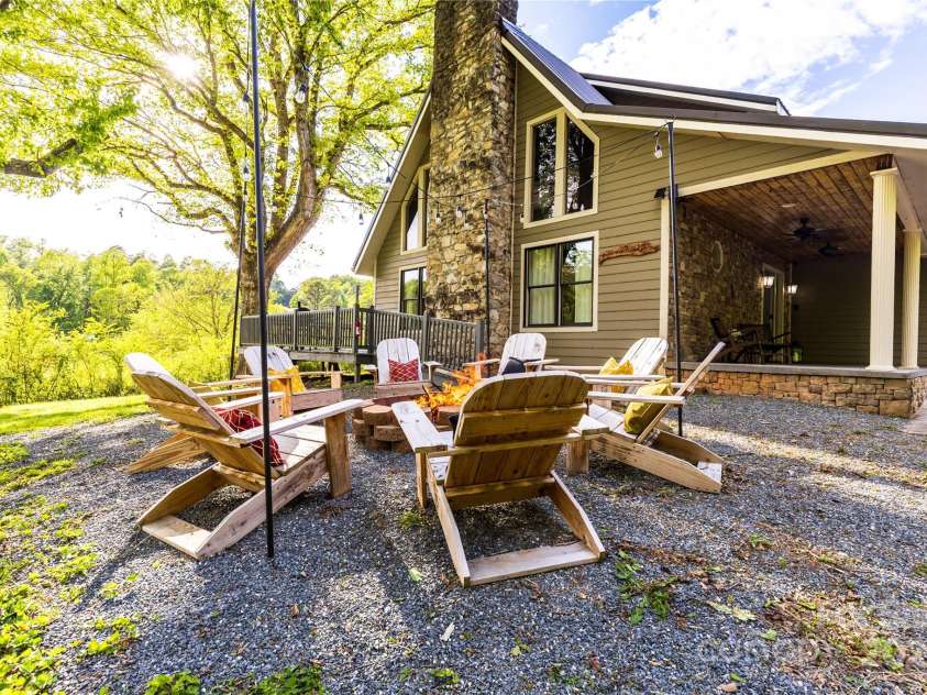 540 Toot Hollow Road, Bryson City, NC 28713.  MLS# CAR4324670, YatesRealty ID 5921. WELCOME HOME!!!