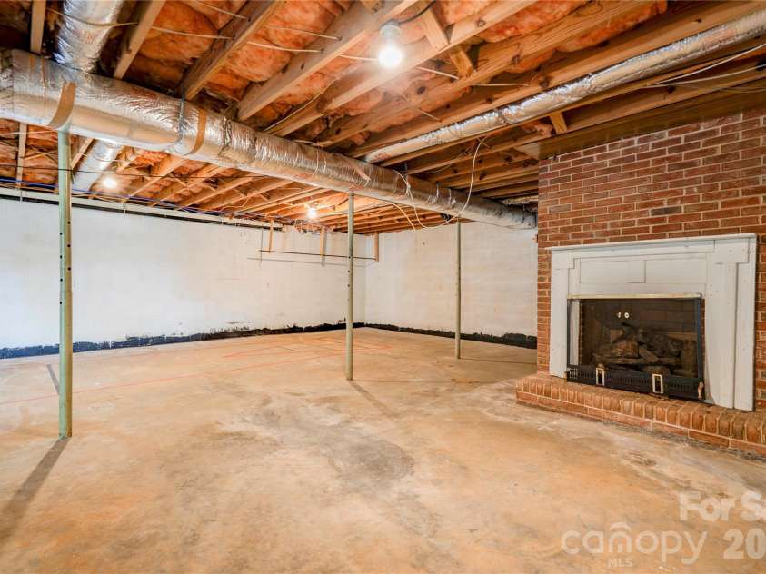 2202 Post Road, Shelby, NC 28152.  MLS# CAR4439020, YatesRealty ID 59211. Unfinished Basement