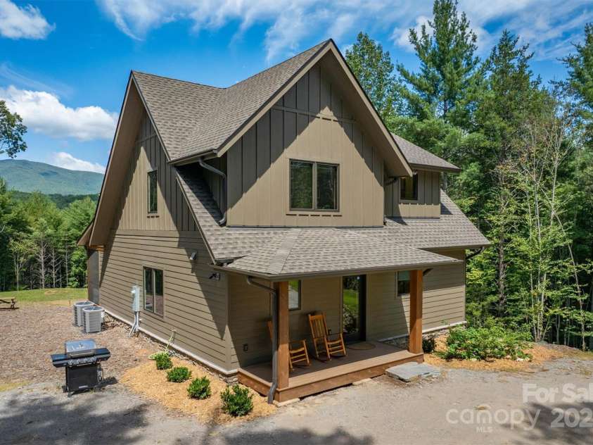 1370 Saylor Way, Nebo, NC 28761.  MLS# CAR4300345, YatesRealty ID 5924. 