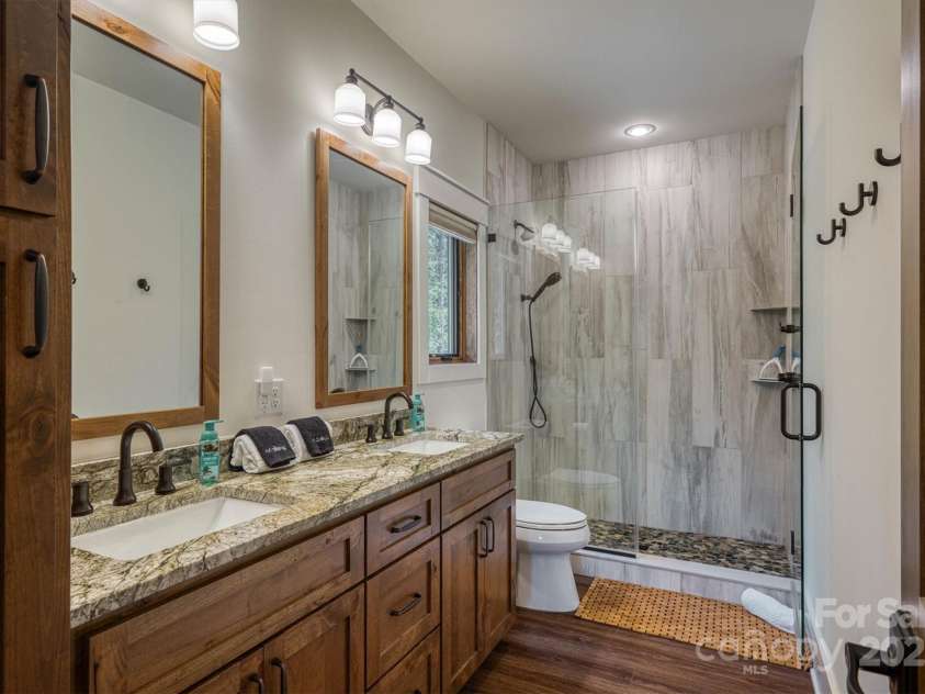 1370 Saylor Way, Nebo, NC 28761.  MLS# CAR4300345, YatesRealty ID 5924. Primary Bathroom