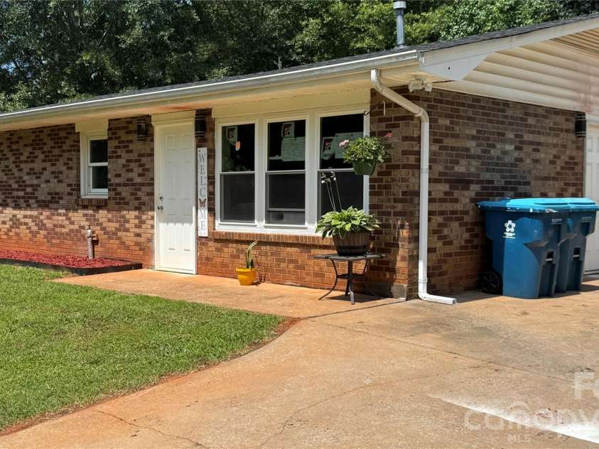 143 Mountain View Street, Forest City, NC 28043.  MLS# CAR4343830, YatesRealty ID 5925. 