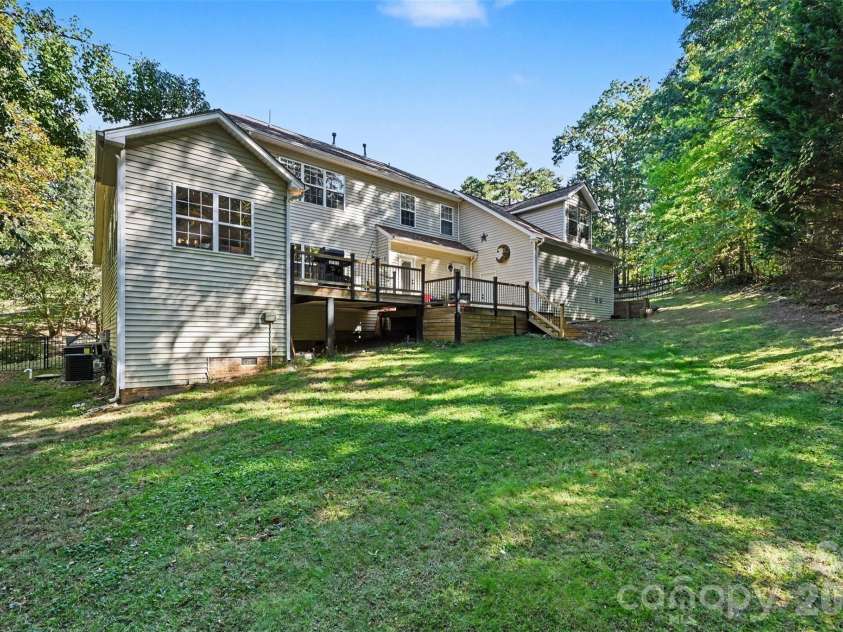 8074 Andrew Franklin Drive, Denver, NC 28037.  MLS# CAR4436825, YatesRealty ID 59261. 