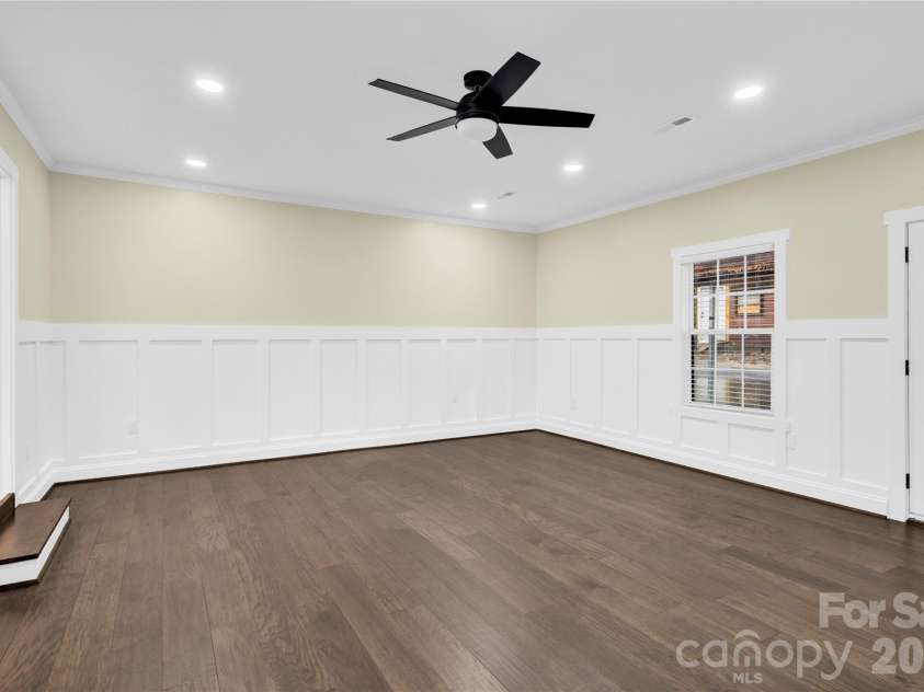 533 Amon Lane, Pineville, NC 28134.  MLS# CAR4439194, YatesRealty ID 59272. 