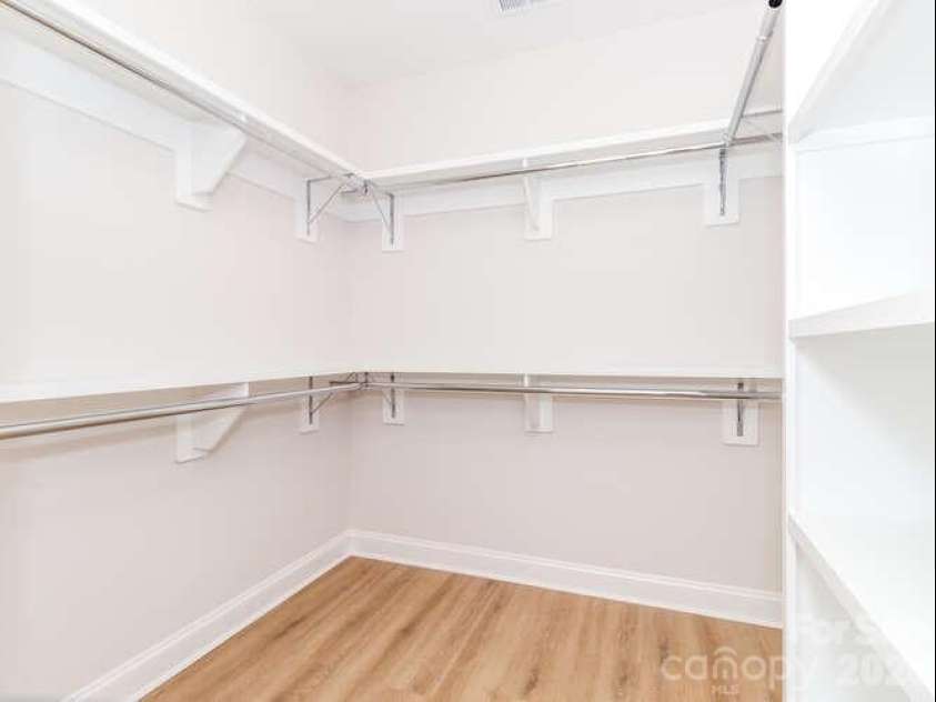 2507 Elon Street, Charlotte, NC 28208.  MLS# CAR4386776, YatesRealty ID 5930. 