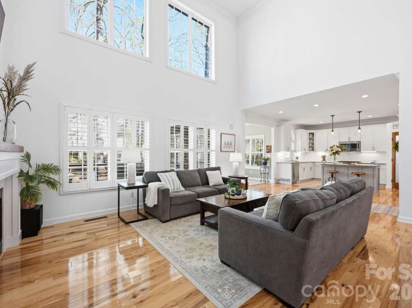 14905 Long Bow Lane, Huntersville, NC 28078.  MLS# CAR4352543, YatesRealty ID 5931. Open Great Room to Kitchen