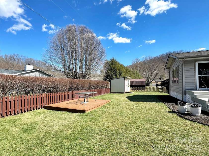 52 Sunflower Lane, Waynesville, NC 28785.  MLS# CAR4225373, YatesRealty ID 5933. Fenced-In Backyard