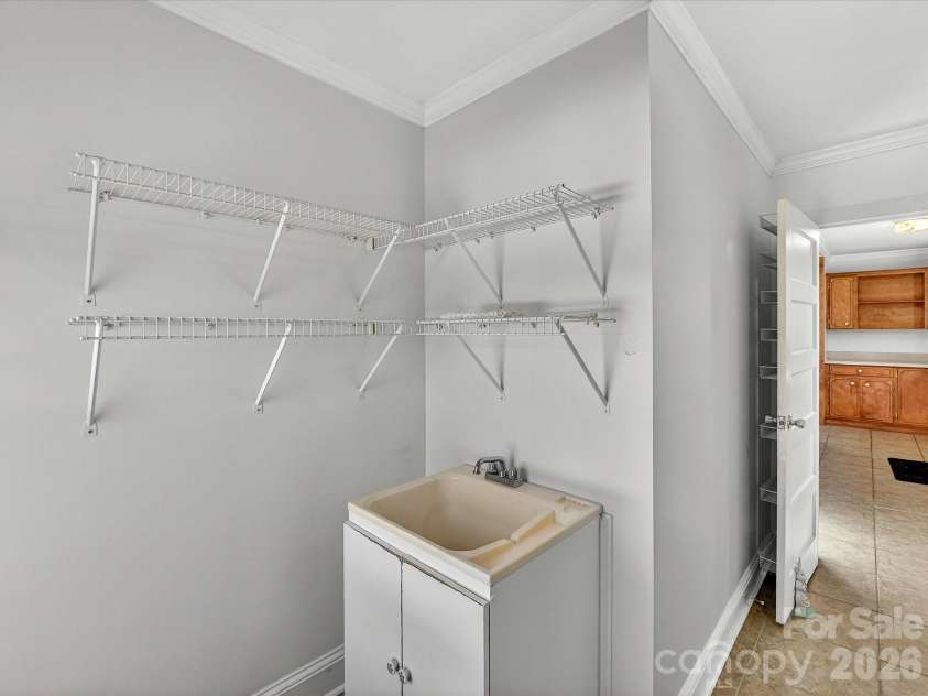 6590 Camp Creek Road, Lancaster, SC 29720.  MLS# CAR4359392, YatesRealty ID 5933. Laundry Room