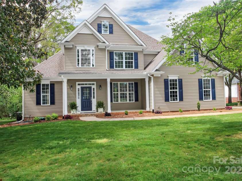 312 Peach Street, Shelby, NC 28150.  MLS# CAR4246712, YatesRealty ID 5934. 