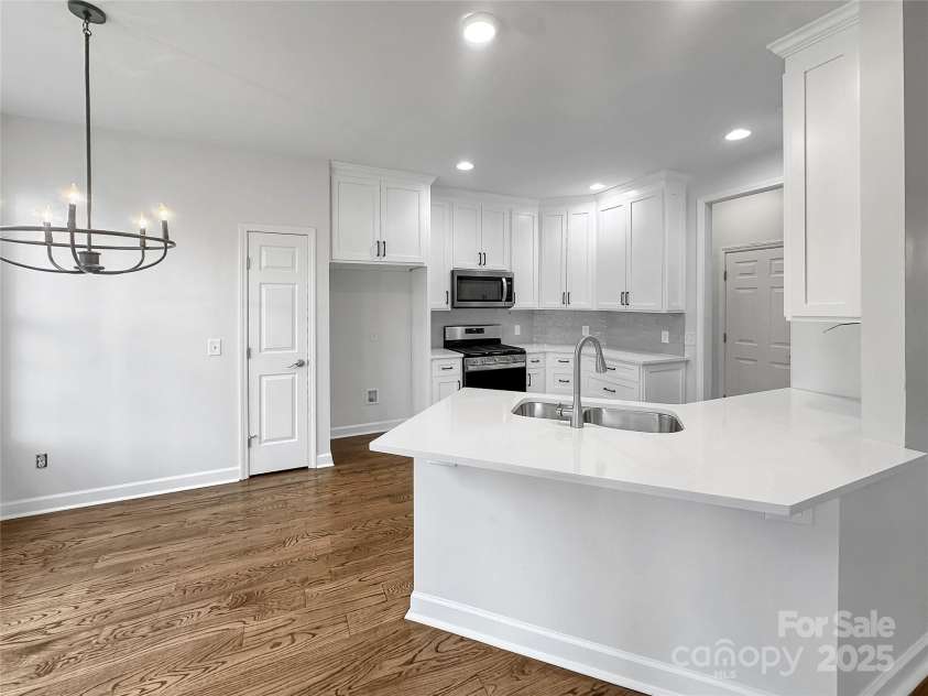 312 Peach Street, Shelby, NC 28150.  MLS# CAR4246712, YatesRealty ID 5934. 