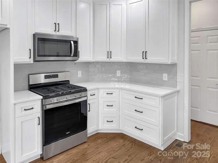 312 Peach Street, Shelby, NC 28150.  MLS# CAR4246712, YatesRealty ID 5934. 