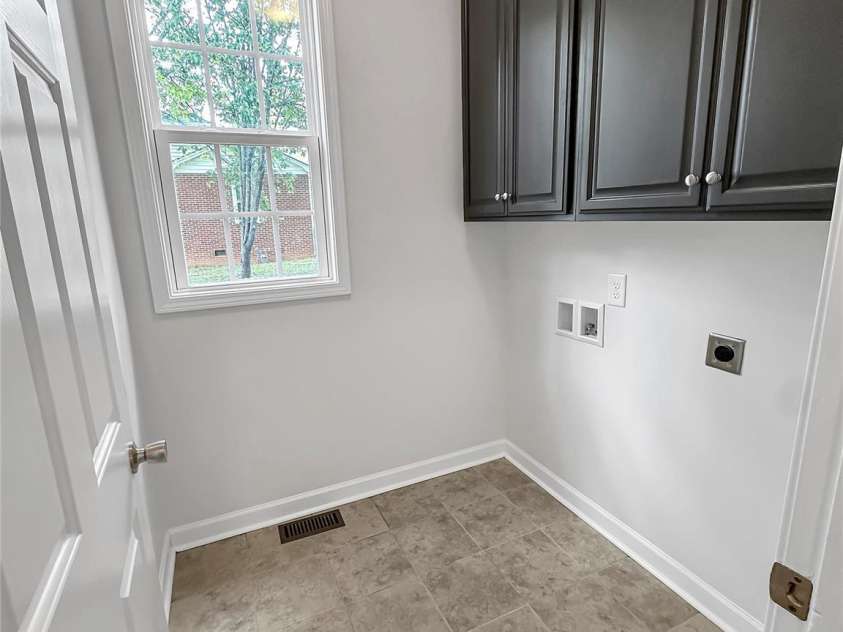 312 Peach Street, Shelby, NC 28150.  MLS# CAR4246712, YatesRealty ID 5934. 