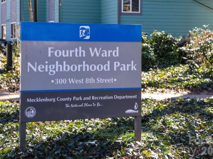 525 Graham Street, Charlotte, NC 28202.  MLS# CAR4341824, YatesRealty ID 5934. 4th Ward Park is nearby, a picturesque neighborhood park that defines Fourth Ward living.