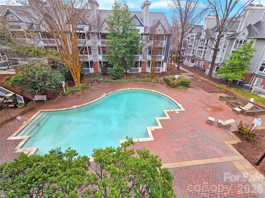 525 Graham Street, Charlotte, NC 28202.  MLS# CAR4418581, YatesRealty ID 5934. 