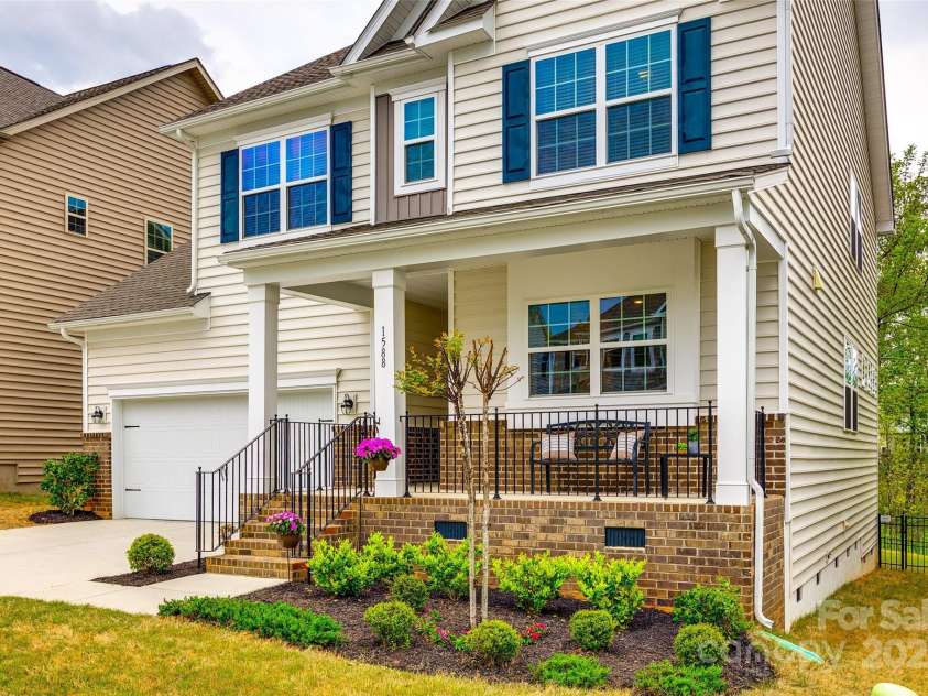 1588 Trentwood Drive, Fort Mill, SC 29715.  MLS# CAR4245085, YatesRealty ID 5935. 
