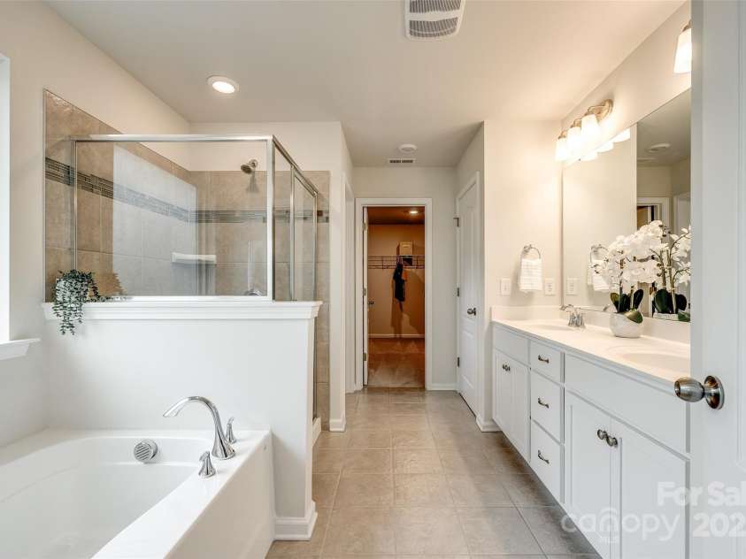 1588 Trentwood Drive, Fort Mill, SC 29715.  MLS# CAR4245085, YatesRealty ID 5935. 