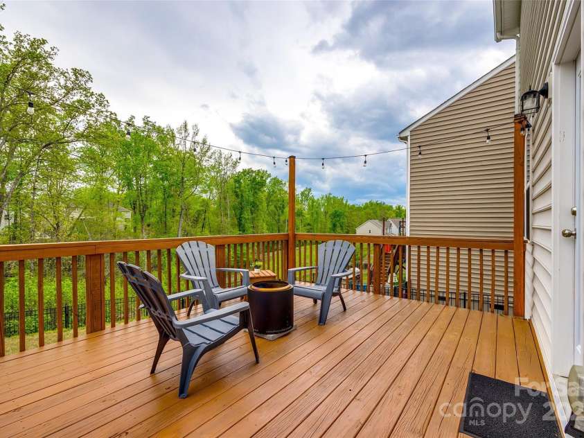 1588 Trentwood Drive, Fort Mill, SC 29715.  MLS# CAR4245085, YatesRealty ID 5935. 