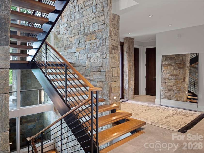 8 Deer Grass Court, Arden, NC 28704.  MLS# CAR4359894, YatesRealty ID 5935. 