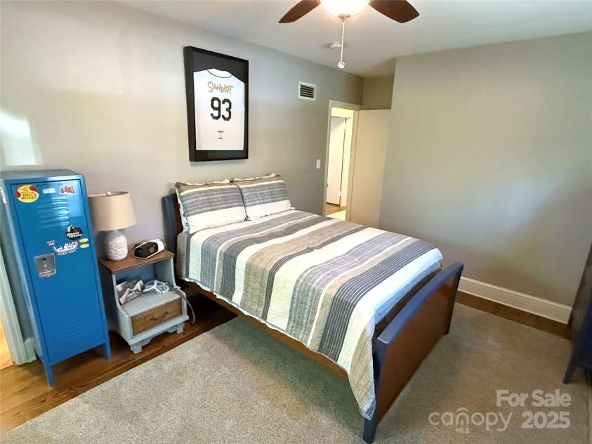 1200 Fairview Drive, Lexington, NC 27292.  MLS# CAR4225541, YatesRealty ID 5936. 