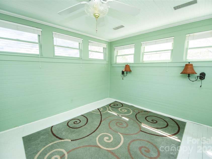 447 & 459 Washington Street, Rutherfordton, NC 28139.  MLS# CAR4306290, YatesRealty ID 5937. 