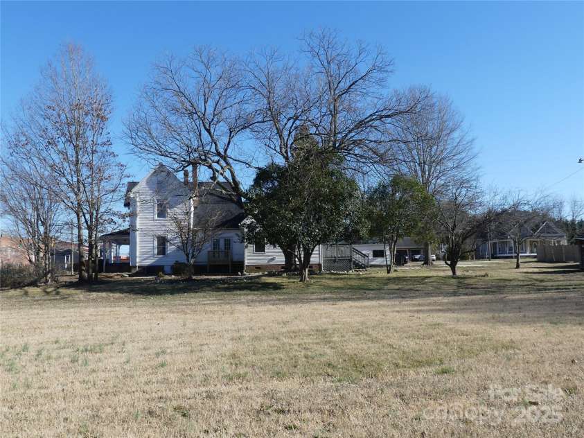 201 Rice Street, Landis, NC 28088.  MLS# CAR4227091, YatesRealty ID 5938. 