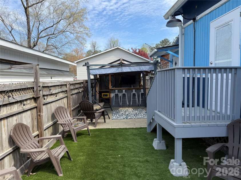 115 Hollywood Trail, Mount Gilead, NC 27306.  MLS# CAR4298548, YatesRealty ID 5939. 
