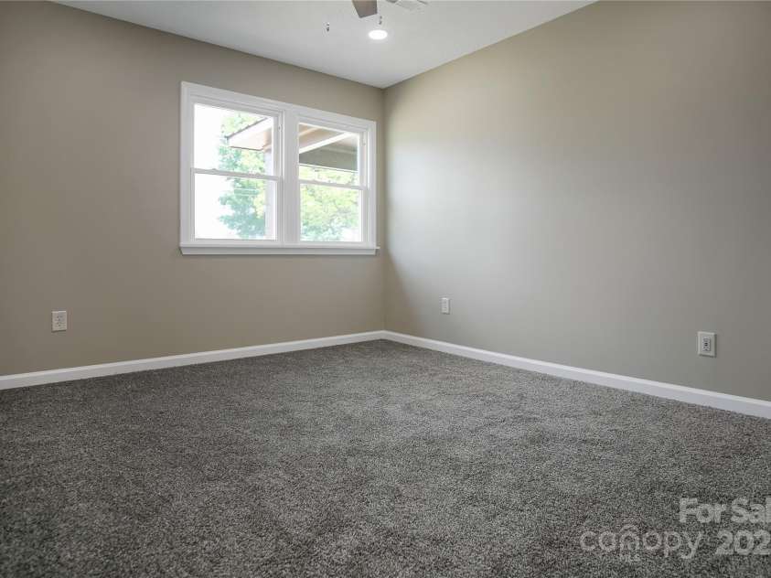 623 Oak Grove Road, Kings Mountain, NC 28086.  MLS# CAR4208822, YatesRealty ID 5939. 