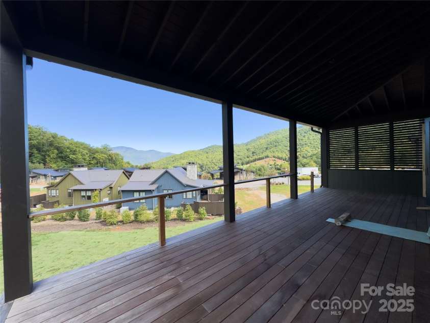 143 Lodestone Drive, Sylva, NC 28779.  MLS# CAR4308413, YatesRealty ID 594. 