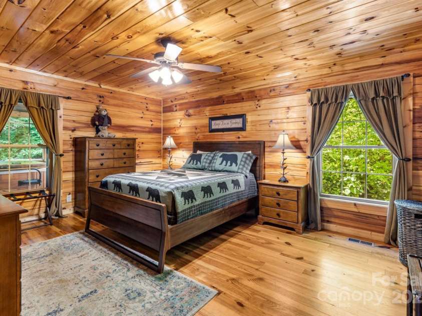 26 Upper Ridge Road, Black Mountain, NC 28711.  MLS# CAR4274378, YatesRealty ID 594. Primary bedrrom at 26 Upper Ridge