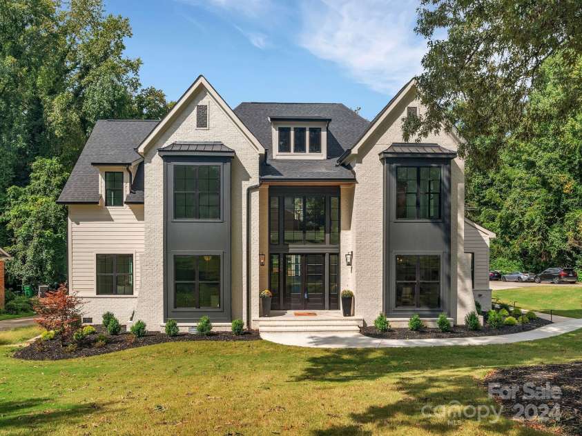 3500 Barclay Downs Drive, Charlotte, NC 28209.  MLS# CAR4177426, YatesRealty ID 594. 