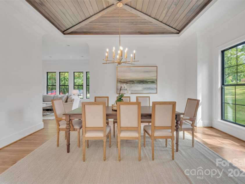 3500 Barclay Downs Drive, Charlotte, NC 28209.  MLS# CAR4177426, YatesRealty ID 594. 