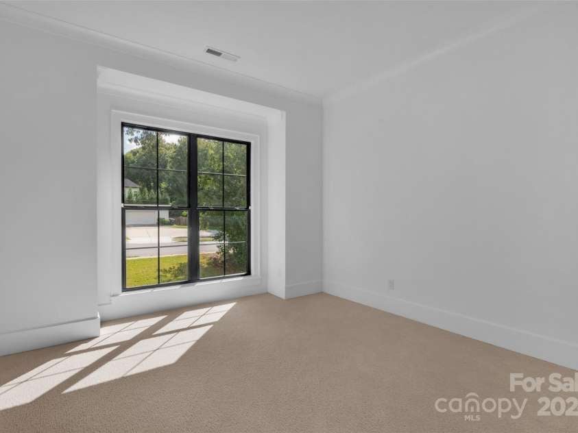 3500 Barclay Downs Drive, Charlotte, NC 28209.  MLS# CAR4177426, YatesRealty ID 594. 