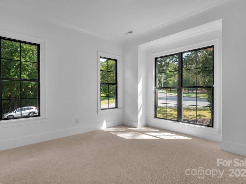 3500 Barclay Downs Drive, Charlotte, NC 28209.  MLS# CAR4177426, YatesRealty ID 594. 