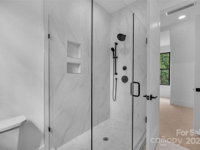 3500 Barclay Downs Drive, Charlotte, NC 28209.  MLS# CAR4177426, YatesRealty ID 594. 